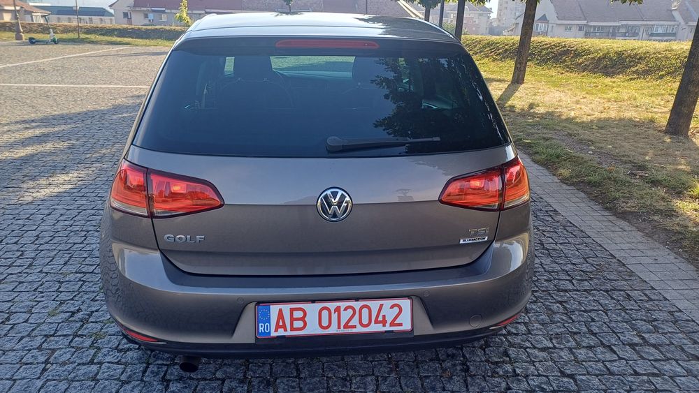 Vw Golf ALLSTAR DSG 1,2 Tsi 110Cp Euro 6 Navigație Senzori de parcare Încălzire în scaune
