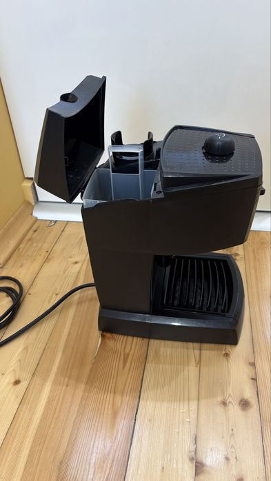 Кафемашина DeLonghi EC151.B