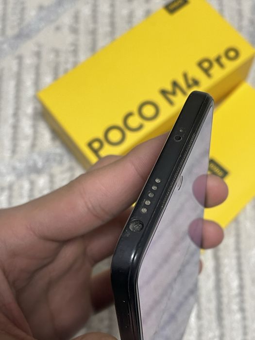 POCO M4 Pro телефон