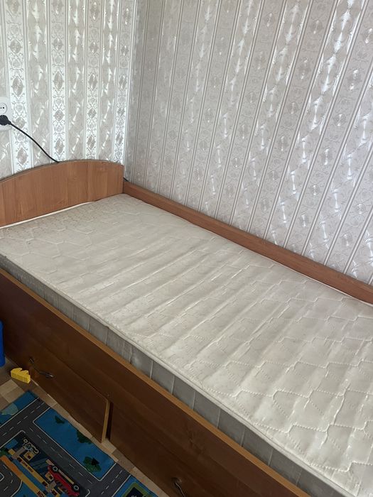 Кровать односпалка