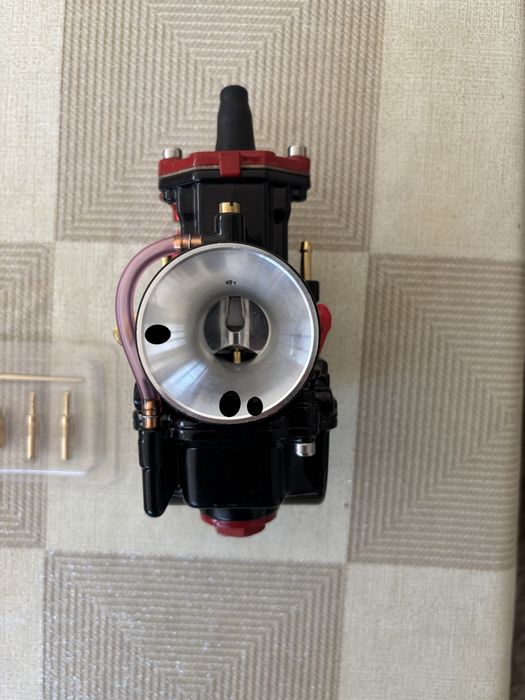 Карбуратор PWK спортен 21мм към колектора, изхода за филтъра е 50мм