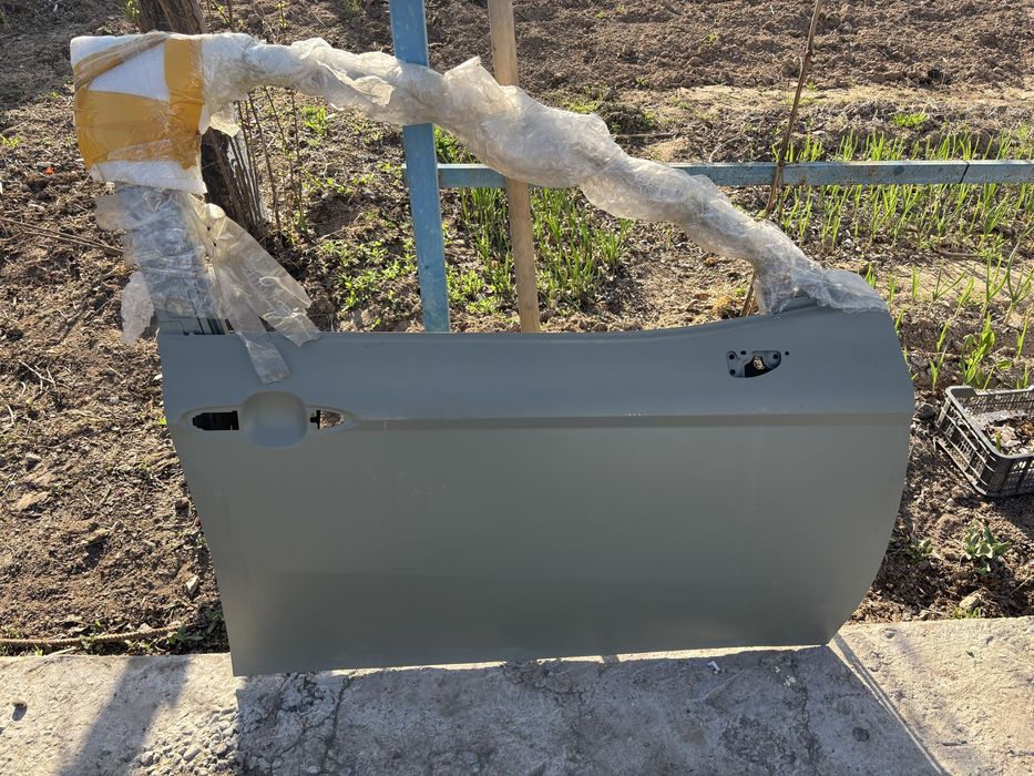 Дверь на камри 75-80