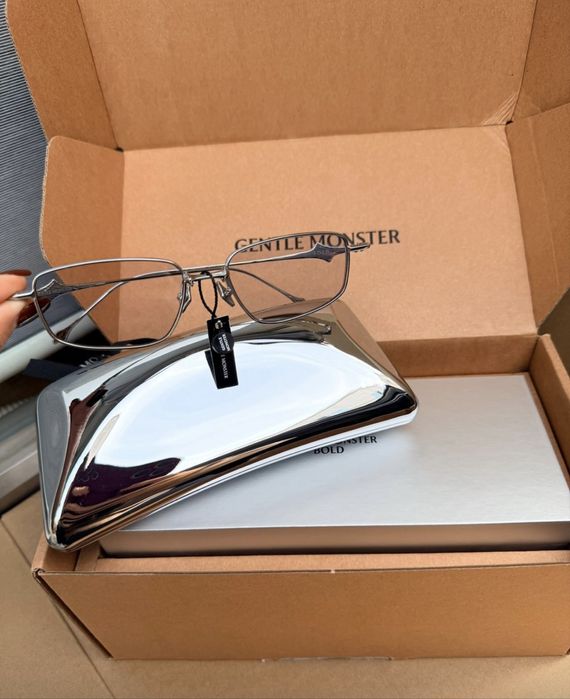 Продам очки Gentle monster