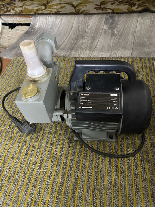 Насос поливной для воды кедр