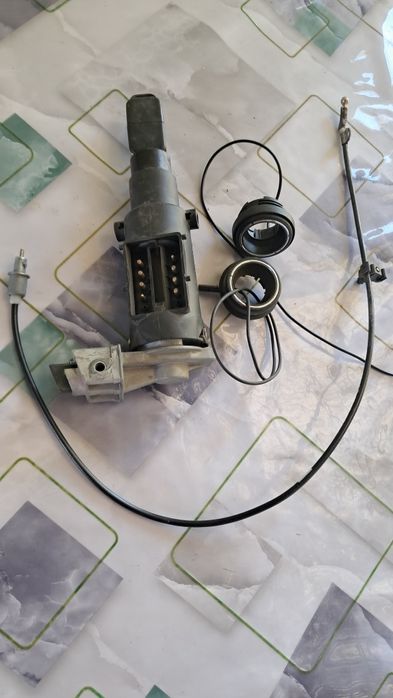 Мерс.210 стоики ремня.