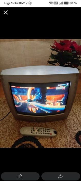 Vând TV. Orion 38 cm, cu Telecomanda.