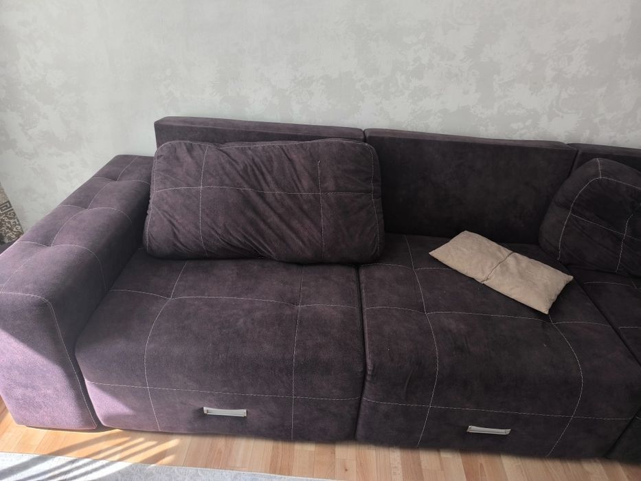 Продам диван длина 3, ширина 1 м