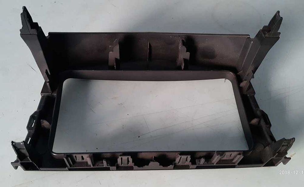 Переходная рамка для   RAV 4
