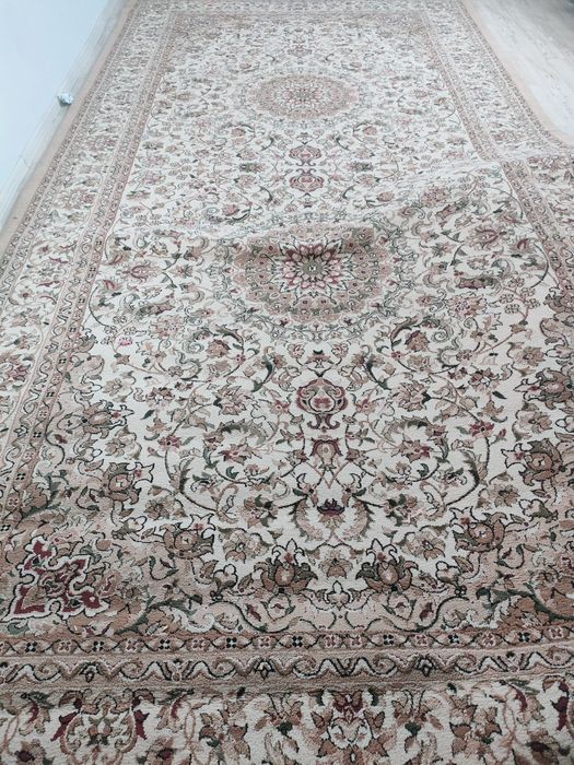 Продам большой ковёр