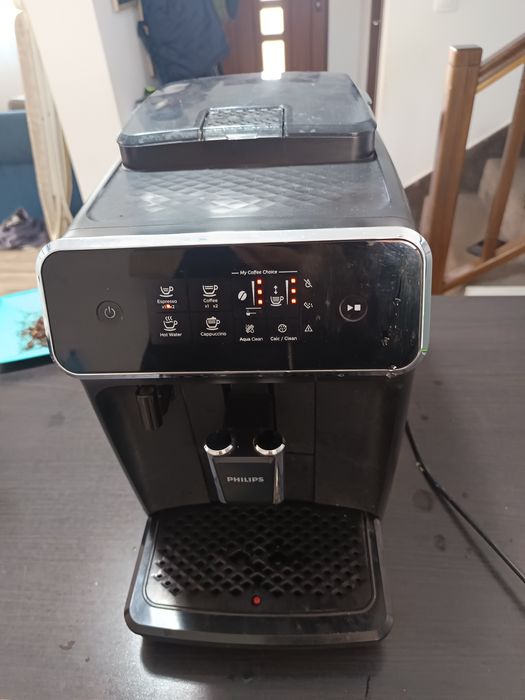 De vanzare espresor Philips 2200,