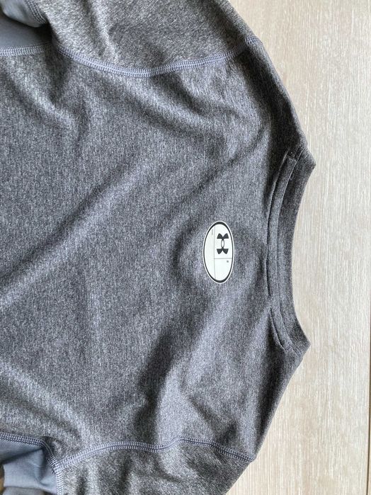 Under Armour Compression Heatgear мъжка еластична тениска размер S M