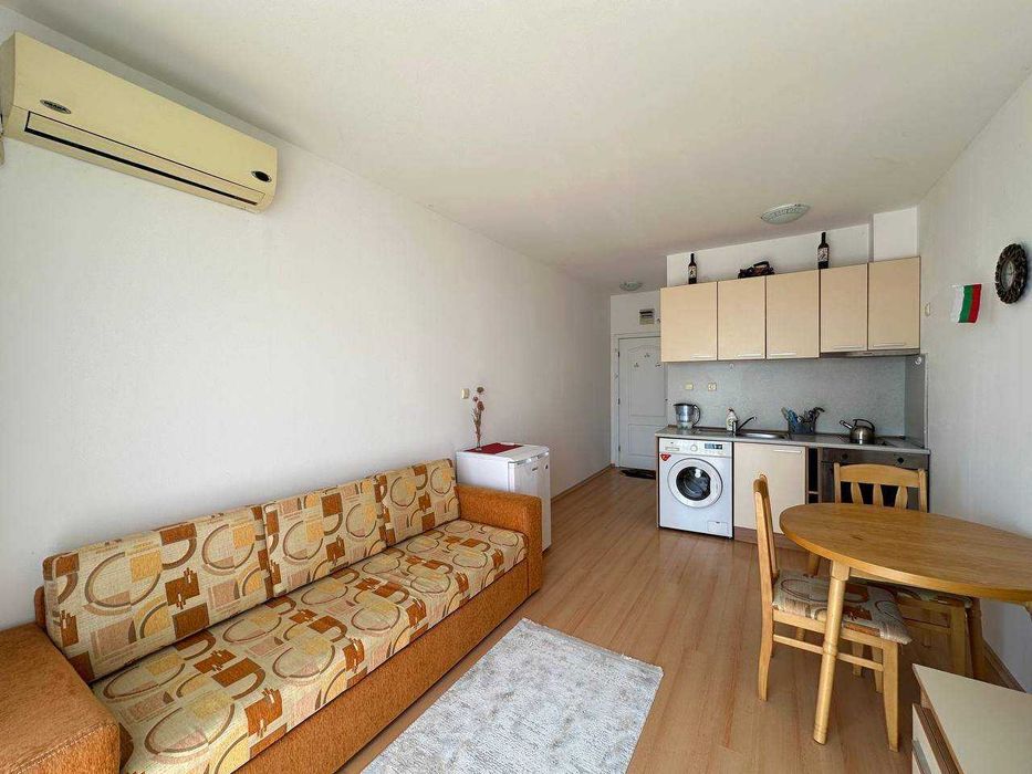 Продава се Едностаен апартамент в к.к. Слънчев бряг - 26 кв.м за 1154 €/кв.м - Снимка #1