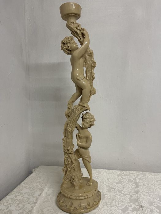 Statuetă vintage