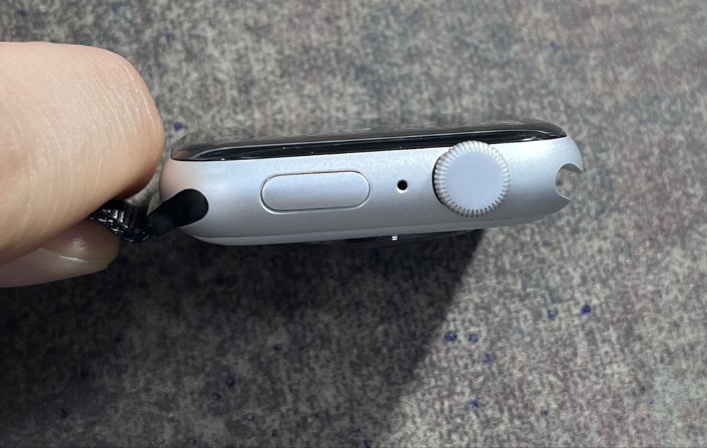 Apple Watch SE (2gen) 100%