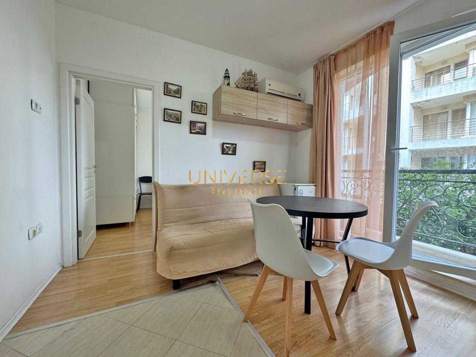 Продава се Двустаен апартамент в к.к. Слънчев бряг - 35 кв.м за 1900 €/кв.м - Снимка #1