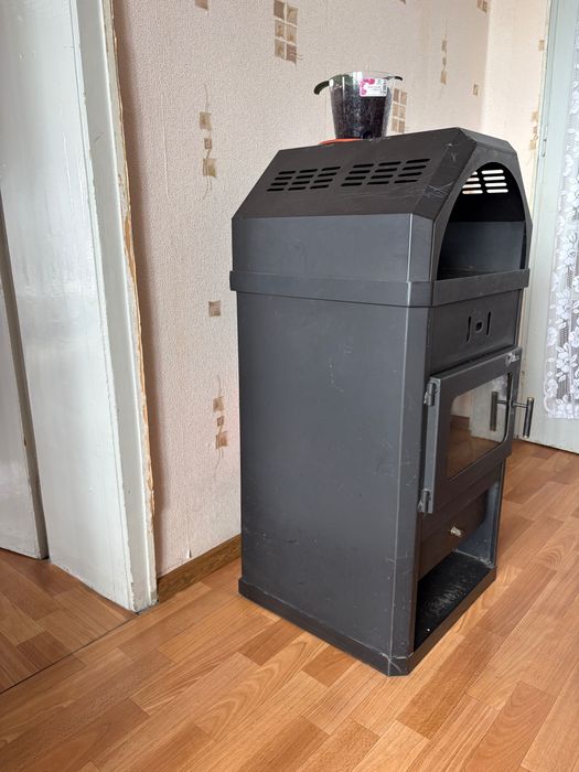 Камина Лотос на дърва