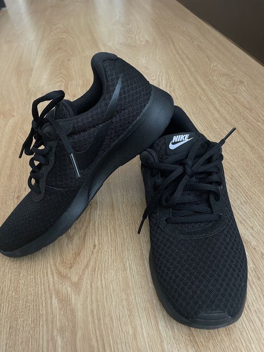 Маратонки Nike