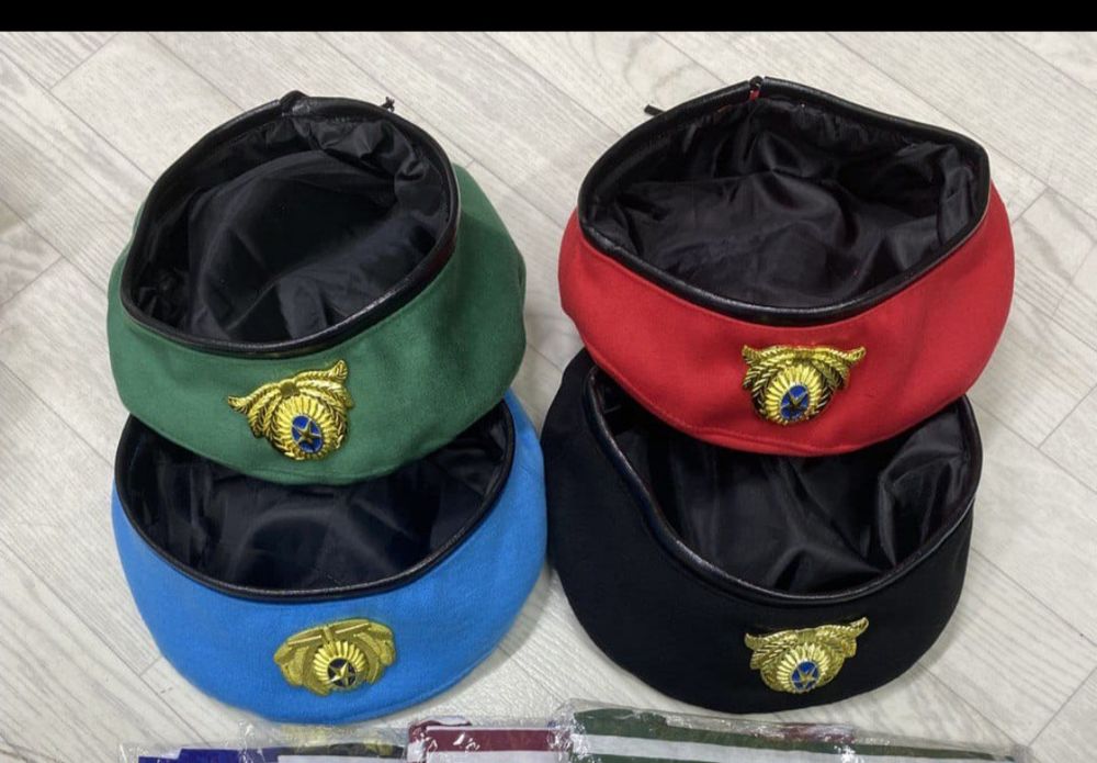 Берет, перчатки, римень, акселвант 9май ҒА арналған