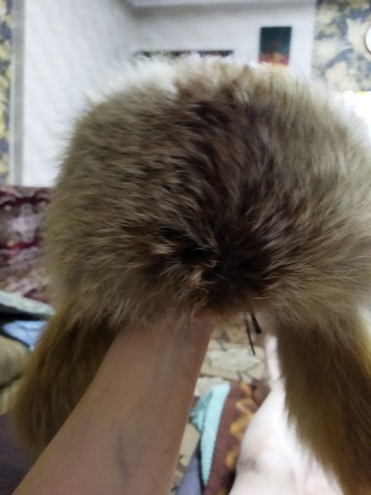 Продам шапку из лисы.