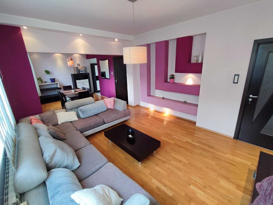 Дава се под наем Двустаен апартамент в София, Център - 90 кв.м за 1080 € - Снимка #3