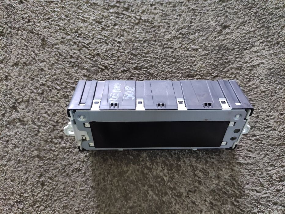 Дисплей за Пежо 508