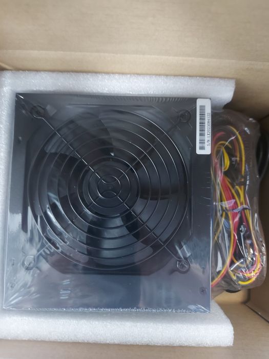 Продам блок питания для ПК