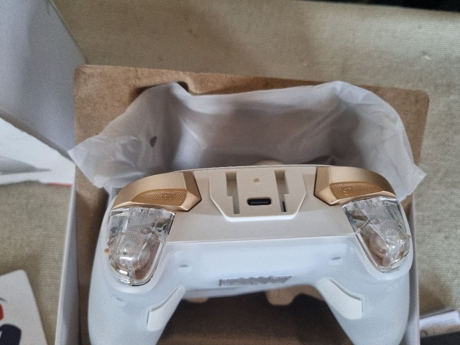 Gamesir CYCLONE Game Controller. Nou.