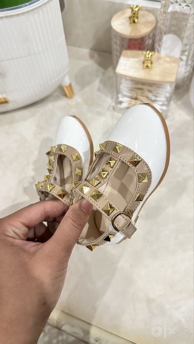 Tufilka qzlaniki asal turadi nejniy valentino xchkmda yo topomissla