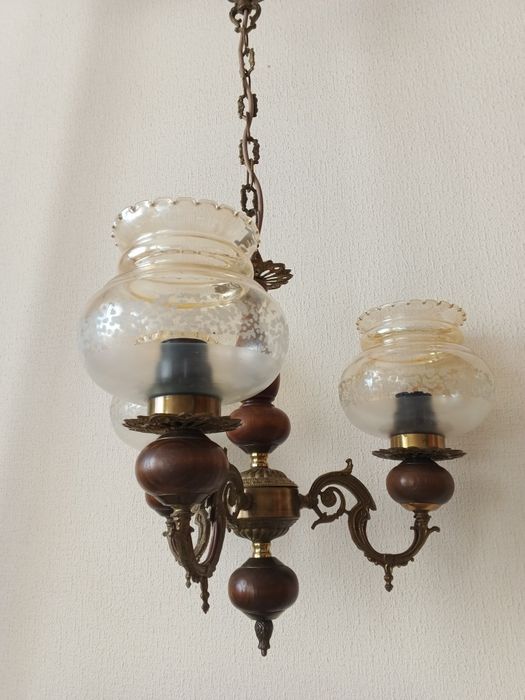 Люстра бронзовая. Ретро.