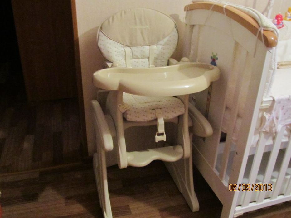 Стульчик и столик (трансформер)