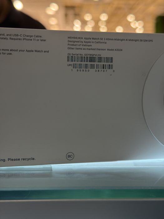 AppleWATCH SE3 40 mm черный и золото