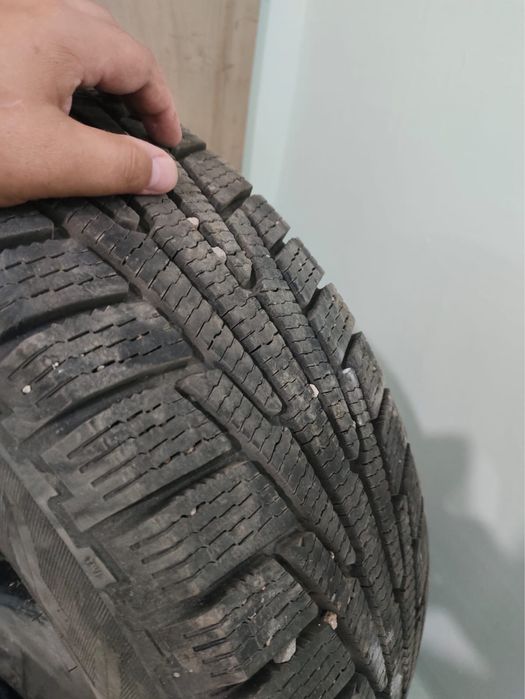 Продам зимние шины с дисками R17