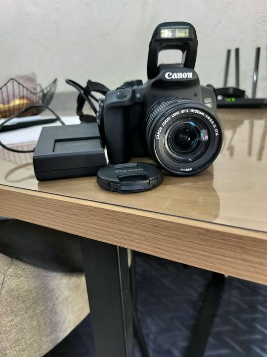 Canon EOS 850D +18-55 mm