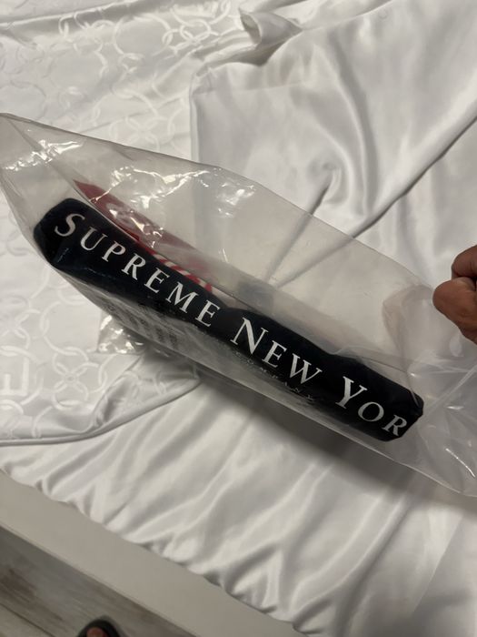 Supreme New York Tee