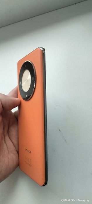 Продается телефон HONOR X9B