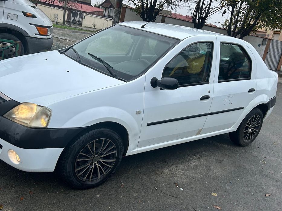 Vand Dacia Logan