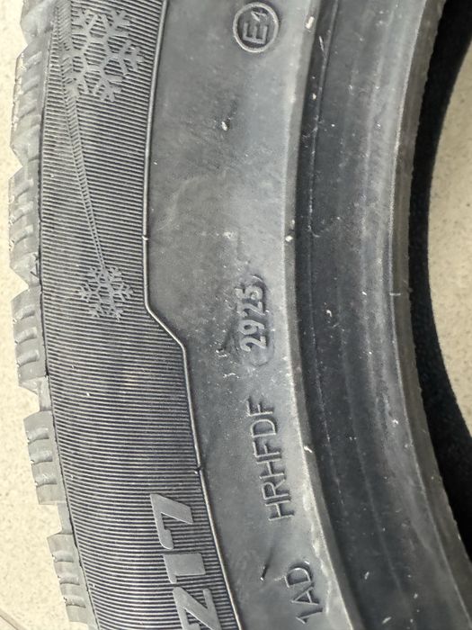 235/55R19 HIFLY 105T Win-turi 217