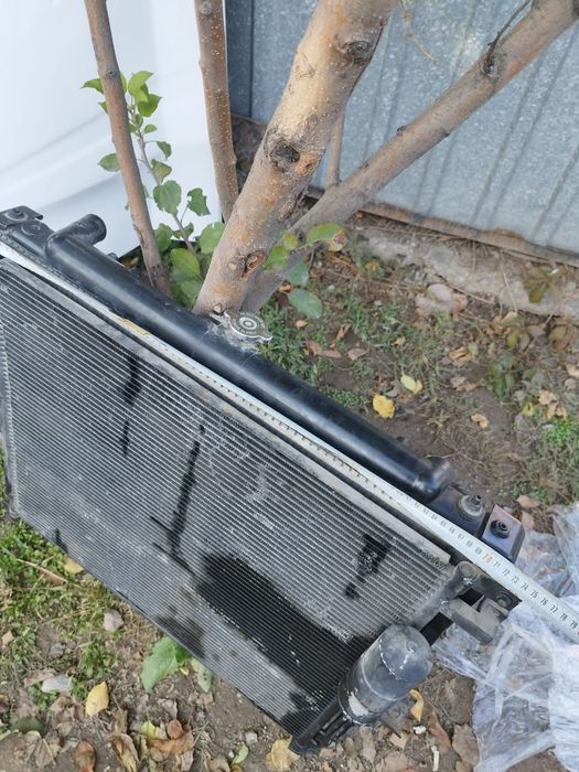 Продам  радиатор