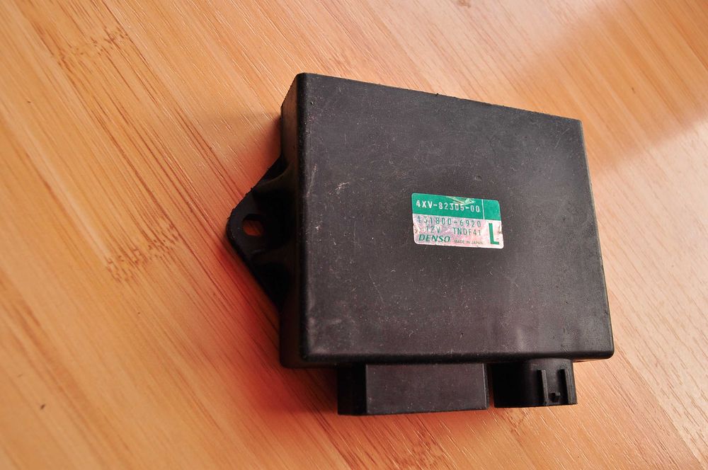 Yamaha R1 1998 1999 FARA motor carene faruri