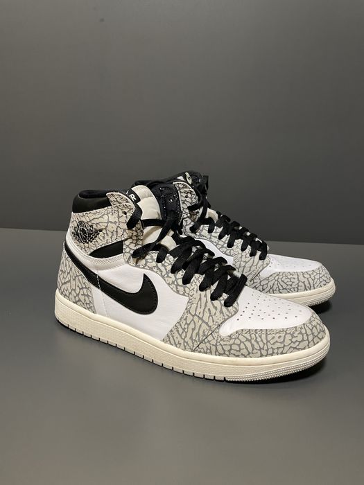 Кроссовки Nike Air Jordan 1