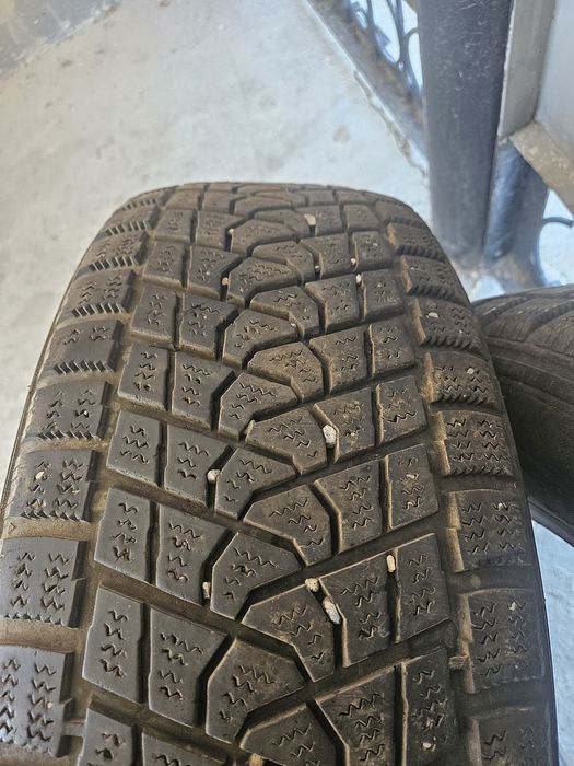 Продам зимние резины р17