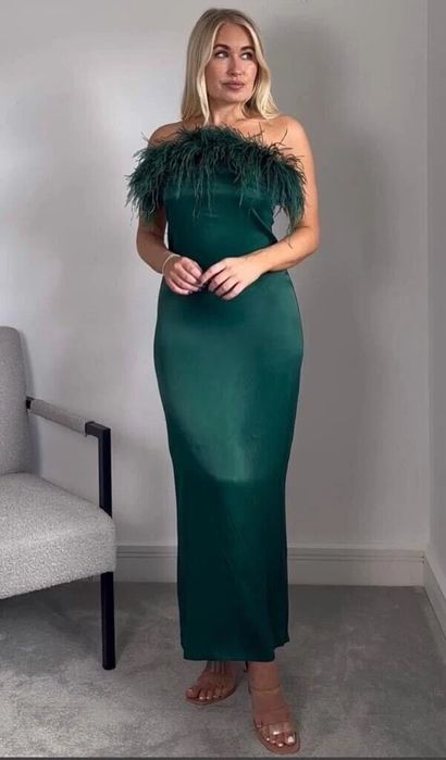 Rochie satinata cu pene Zara limited edition