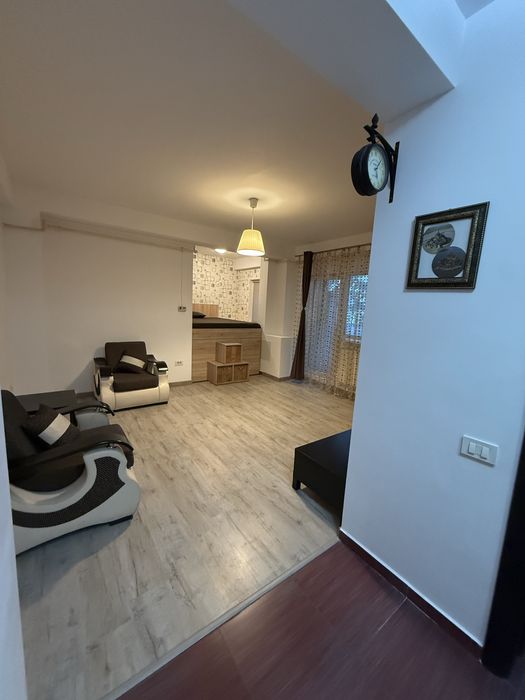 Garsoniera transformata in 2 camere Militari Residence