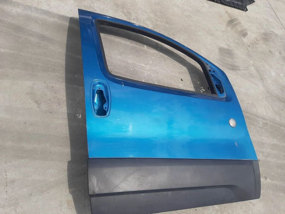 usa portiera dreapta fata fiat fiorino  peugeot bipper