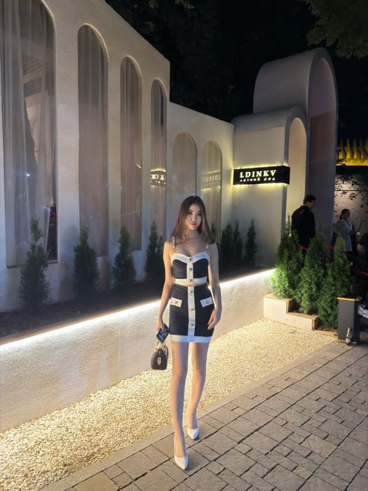 Продаю двойка платье