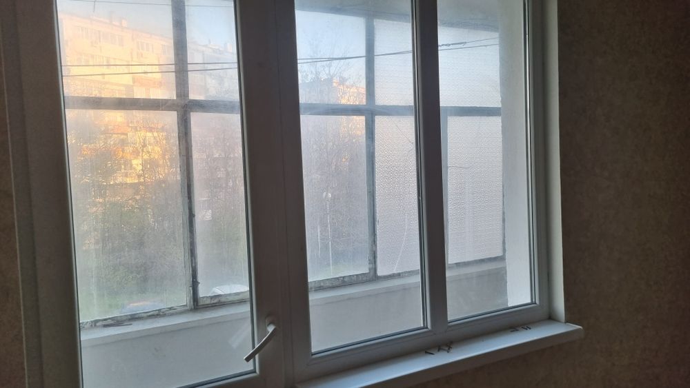 Продава се Четиристаен апартамент в Варна, Възраждане 1 - 80 кв.м за 1180 €/кв.м - Снимка #3