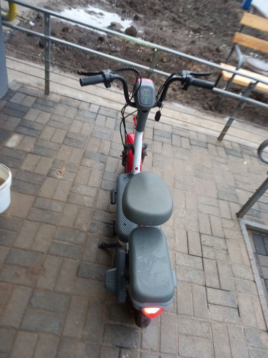 Продам Электроскутер iBike