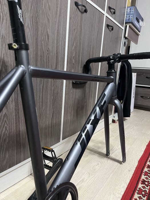 Продаю раму фикса jixf at3