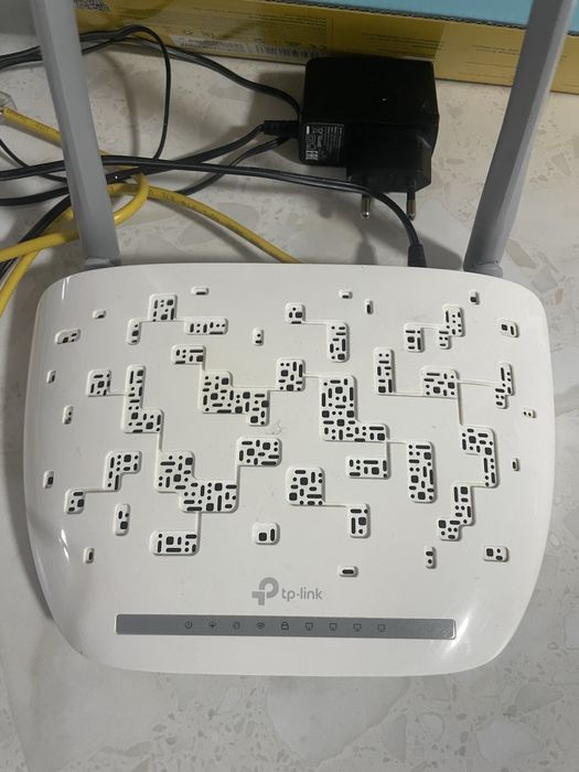 Б/у Модем Tp -Link 300 Mbps Wi - Fi в отличном состоянии