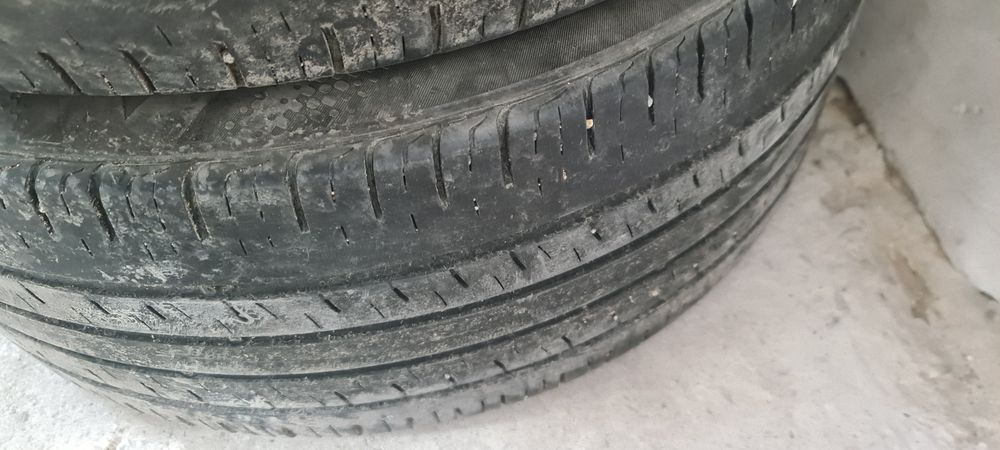 Шины летние 225/45/18